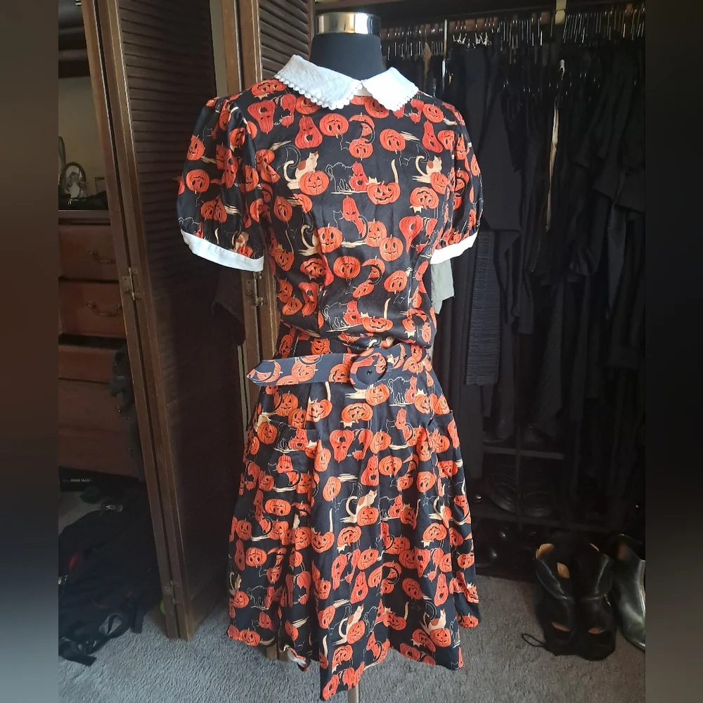 Collectif Halloween Print Dress - Picture 1 of 4